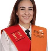 Profesora de inglés e italiano  apta para todas las edades. Puedo ayudar a preparar también selectividad.